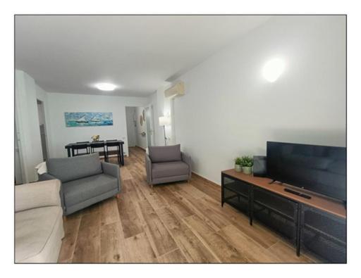 Apartamento - Wifi Free - Piscina - 50 M Playa Салоу Экстерьер фото